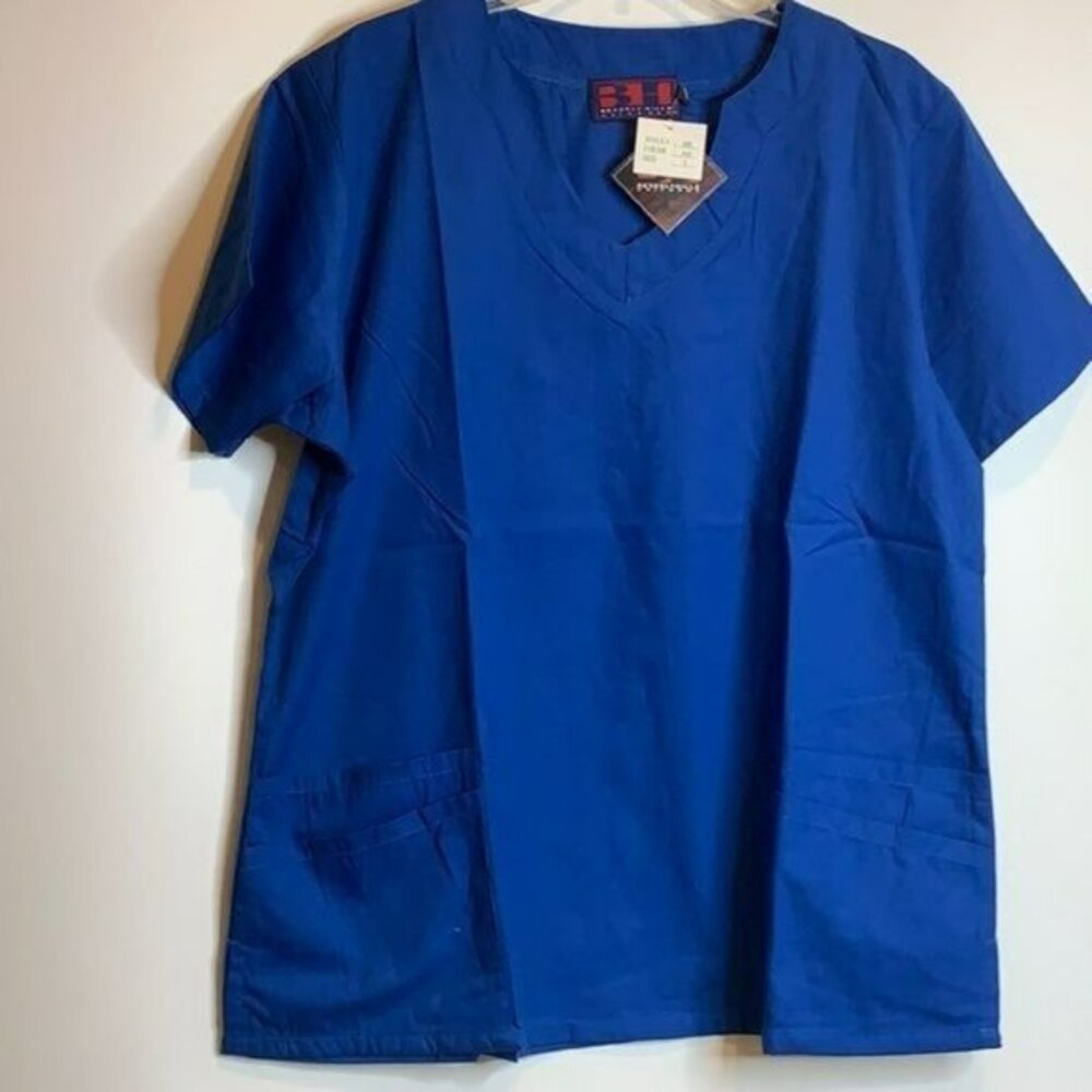 NWT Beverly Hills Uniforms Scrubs Top Large L